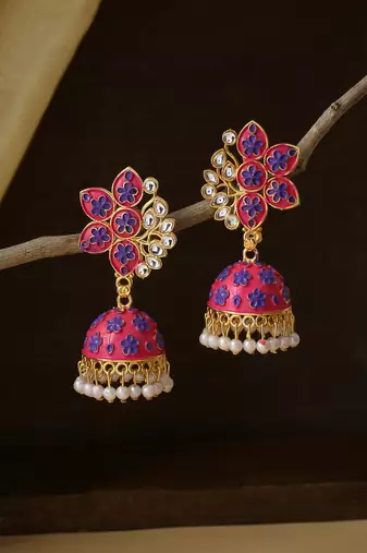Women pink dome shaped jhumka earrings