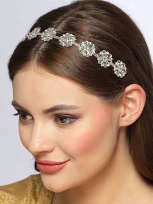Women's rhodium-plated traditional trending matha patti 1