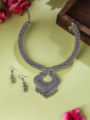 Women silver toned oxidised jewellery set 1