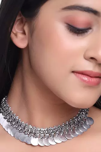 Women silver-plated oxidised necklace