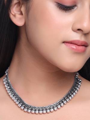 Women silver-plated oxidised necklace 2