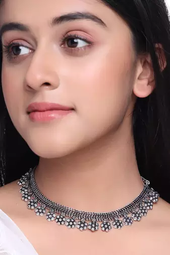 Women silver-plated oxidised necklace