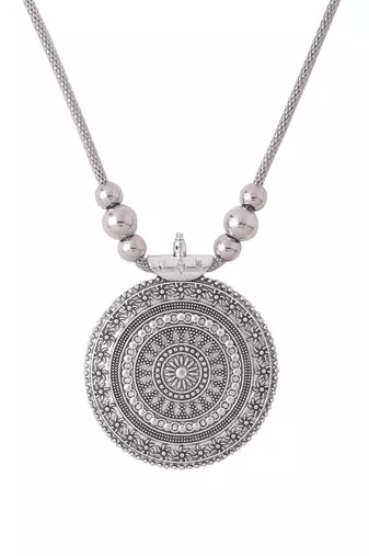 Women's elegant silver oxidised brass necklace