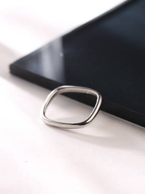 Women's silver-plated rectangular stylish ring 1