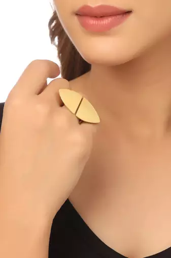 Women's western gold plated ajustable finger ring