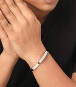 Men's silver metal interlock kada bracelet