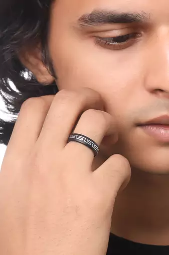 Men's silver metal ring