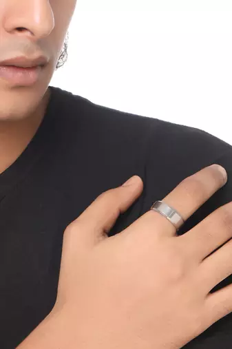 Men's stainless steel finger ring