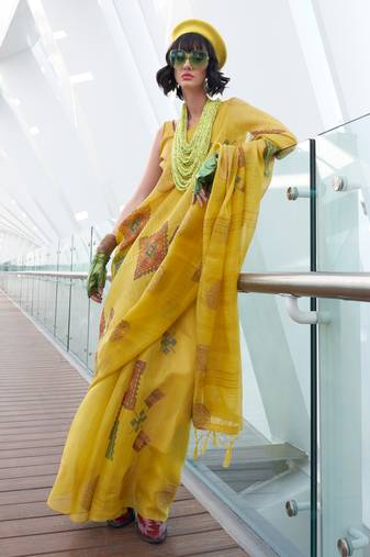 Yellow Tissue Digital Print Saree With Blouse