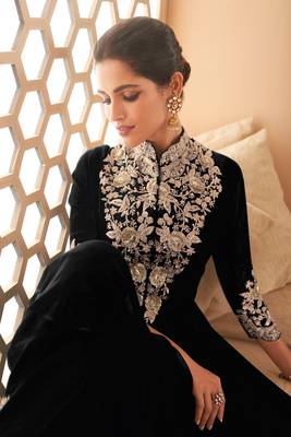 Black georgette heavy thread, sequence and cording embroidery work salwar kameez 2