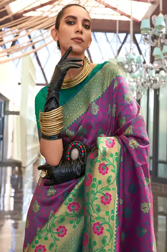 Magenta Handloom Silk Jacquard Woven Saree With Blouse
