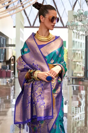 Rama Green Handloom Silk Jacquard Woven Saree With Blouse