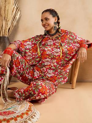 Winered woman pink floral print oversized collar shirt co-ord set 3