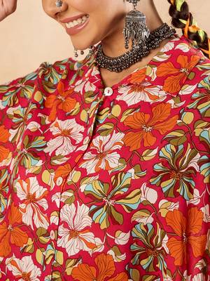 Winered woman pink floral print oversized collar shirt co-ord set 5