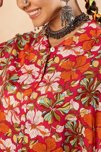 Winered woman pink floral print oversized collar shirt co-ord set