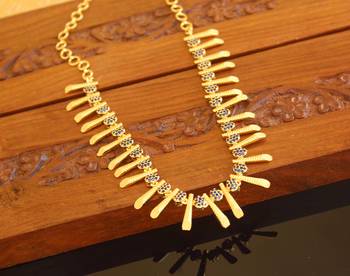 Kerala traditional gold plated stone necklace 3