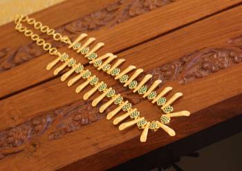 Kerala traditional gold plated stone necklace 3
