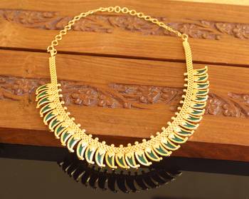 Kerala style gold plated palakka necklace 2