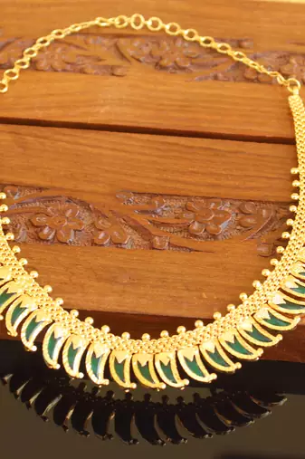 Kerala style gold plated palakka necklace
