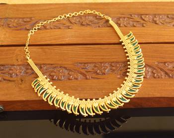 Kerala style gold plated palakka necklace 3