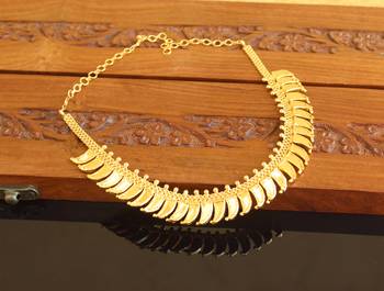 Kerala style gold plated palakka necklace 4