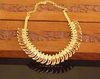 Kerala style gold plated palakka necklace 2