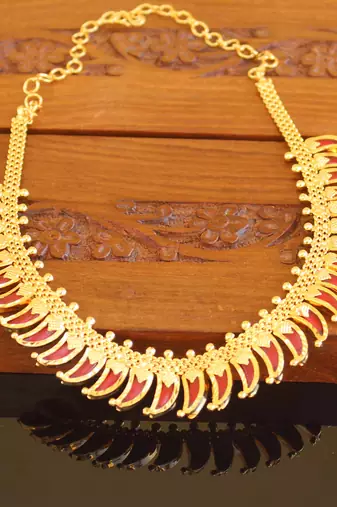 Kerala style gold plated palakka necklace