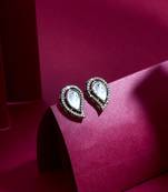 Pearl Shaped Earring