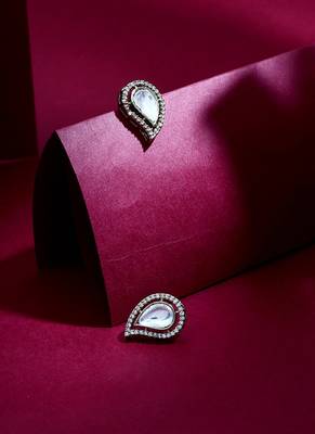 Pearl Shaped Earring 2