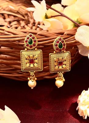 Multicolour Earrings With Pink And Green Stones 1