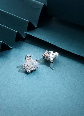 Swan Shaped Earrings 3
