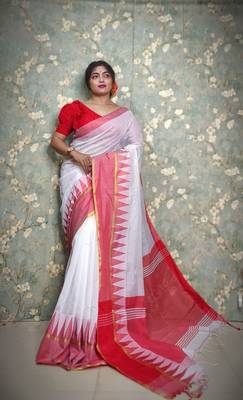 Beautiful White Soft Cotton Silk Handloom Saree With Blouse Piece 1
