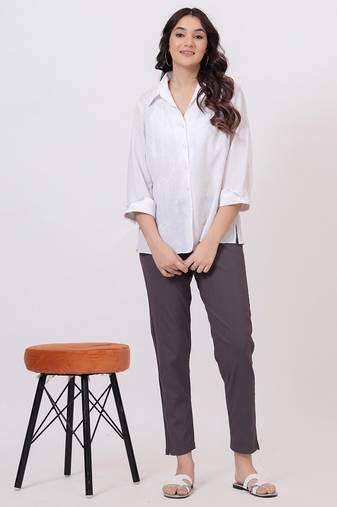 Satrangi women's viscose lycra grey solid slim fit pant