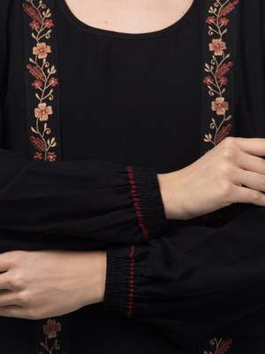 Women stylish traditional wear abaya black shrug 5
