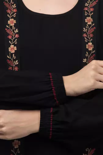 Women stylish traditional wear abaya black shrug
