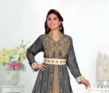 Black color  Handmade Moroccan Kaftan with hijjab 2