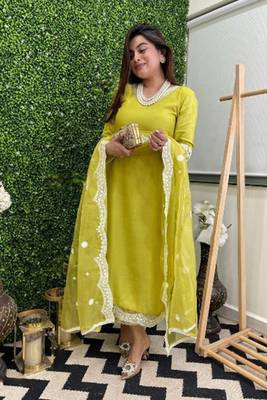 Yellow colour trendy partywear smart embroidered suit for graceful looks 2