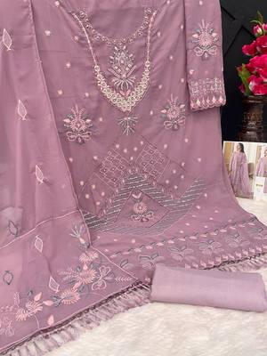 PASTEL PINK GEORGETTE EMBROIDERED SALWAR KAMEEZ 3