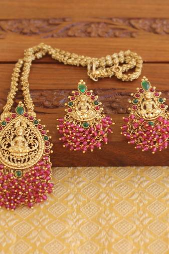 Designer matte finish temple necklace