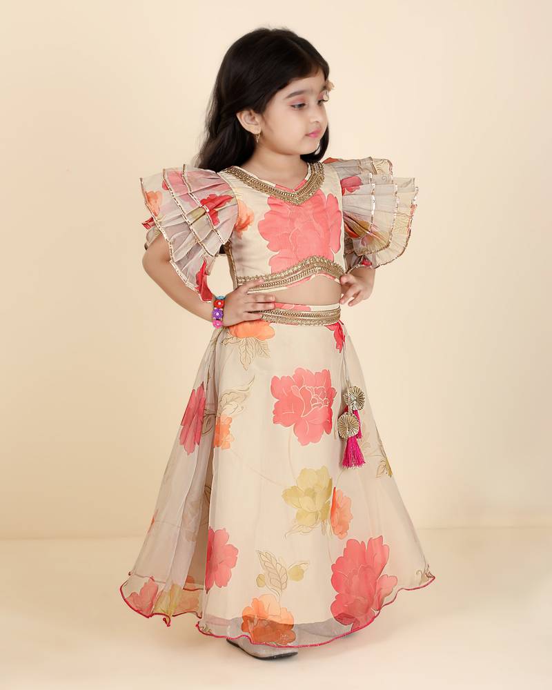 KIDS FARM Girls Red Frill Sleeves Silk Floral Printed & Lace Embellished Coordinating Lehenga Choli Set