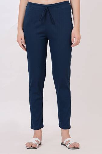 Satrangi women's viscose lycra blue solid slim fit pant