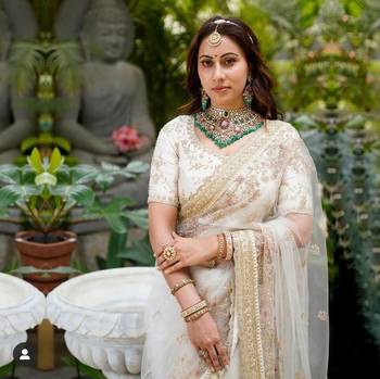 Off White Soft Net Embroidery Work Saree With Blouse Peice 2