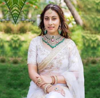 Off White Soft Net Embroidery Work Saree With Blouse Peice 3
