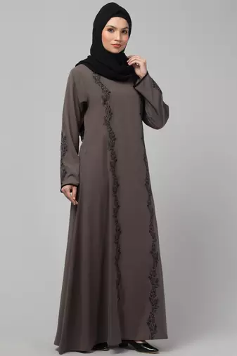 women A-Line embroidered Abaya