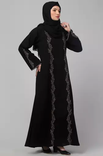 Black Kashibo Resham Embroidered Abaya