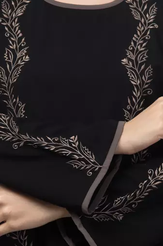Black Kashibo Resham Embroidered Abaya