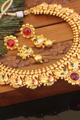Designer geru polish peacock adjustable thread