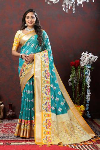 Vedant Vastram Women'S Rama Color Kanjeevaram Patola Silk Blend Saree 