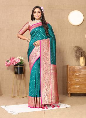 Vedant Vastram Women'S Rama Color Kanjeevaram Silk Blend Saree  1