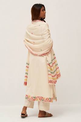 Ivory and red cotton woven kurta set 3